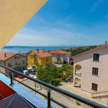 Two-bedroom Near Sea 5 Apartment *