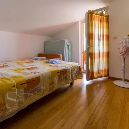 Apartment Two-bedroom Near Sea 5